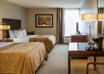 Comfort Inn Bloomington near University hotel thumbnail 6