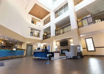 Comfort Suites Springfield I-70 hotel thumbnail 7