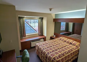 St Clair Inn and Suites hotel thumbnail 4