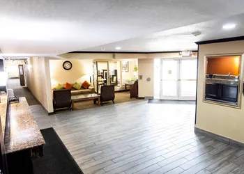 MainStay Suites Coralville - Iowa City hotel thumbnail 3