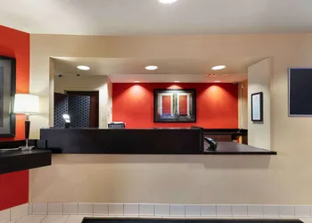 Extended Stay America Select Suites - Des Moines - Urbandale hotel thumbnail 3