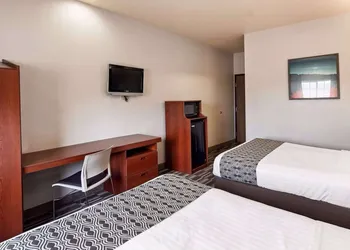 Sonesta Essential Morgantown hotel thumbnail 8
