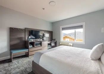 Park Inn by Radisson Osoyoos hotel thumbnail 4