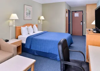 Canadas Best Value Inn & Suites Castlegar hotel thumbnail 5