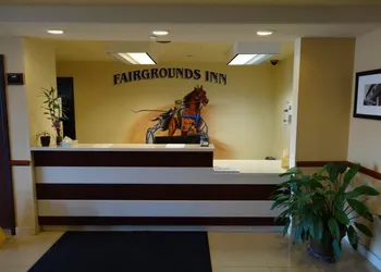 Fairgrounds Inn hotel thumbnail 2