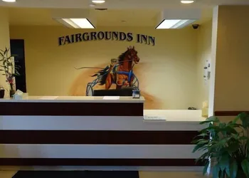 Fairgrounds Inn hotel thumbnail 3