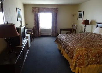 Fairgrounds Inn hotel thumbnail 7