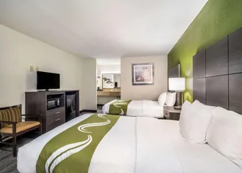 Quality Inn Columbia Airport hotel thumbnail 5