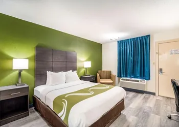 Quality Inn Columbia Airport hotel thumbnail 7