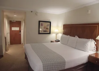 Hotel Executive Suites Newark Liberty Int'l Airport Carteret (EWR) hotel thumbnail 4