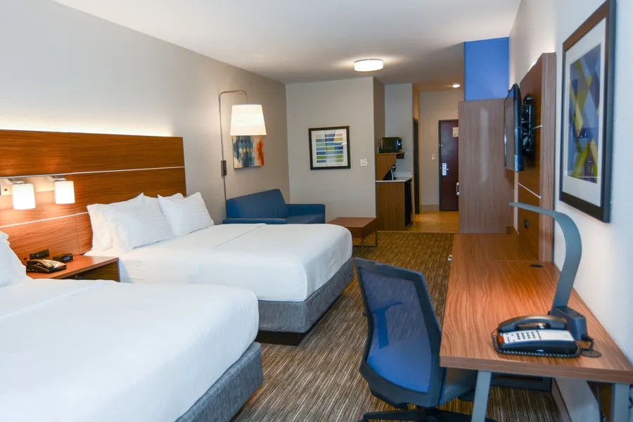 Holiday Inn Express Hotel & Suites Rolla - U of Missouri S&T by IHG hotel detail image 2