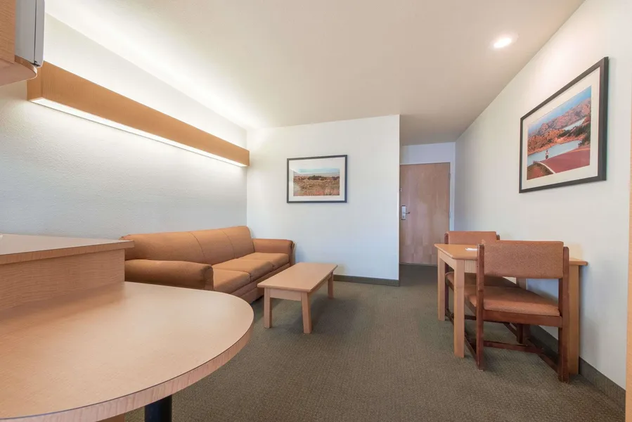 Microtel Inn & Suites by Wyndham Altus hotel detail image 6
