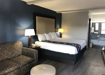 Scottish Inns Locust Grove hotel thumbnail 8