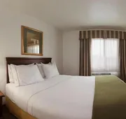 Holiday Inn Express Hotel & Suites ELKINS by IHG hotel detail image 7