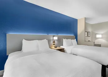 Comfort Suites West Jacksonville hotel thumbnail 8