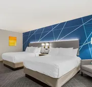 Comfort Inn & Suites hotel detail image 7
