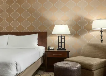 Holiday Inn Hotel & Suites Williamsburg-Historic Gateway by IHG hotel thumbnail 7