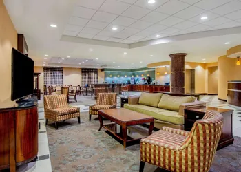 La Quinta Inn & Suites by Wyndham Bel Air/I-95 Exit 77A hotel thumbnail 2