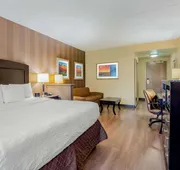 La Quinta Inn & Suites by Wyndham Bel Air/I-95 Exit 77A hotel detail image 7