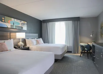 The Rewind West Des Moines, Tapestry Collection by Hilton hotel thumbnail 8