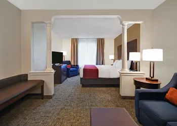 Comfort Inn & Suites Wilton hotel thumbnail 8