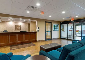 Comfort Inn & Suites Montgomery Eastchase hotel thumbnail 3