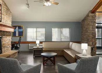 Americinn by Wyndham Lincoln South hotel thumbnail 7