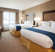 Holiday Inn Express Hotel & Suites Madison-Verona by IHG hotel detail image 5