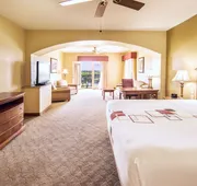 La Quinta Inn & Suites by Wyndham Marble Falls hotel detail image 7