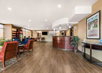 Comfort Suites Tuscaloosa near University hotel thumbnail 3