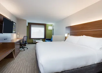 Holiday Inn Express & Suites Fleming Island by IHG hotel thumbnail 5