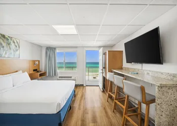 Sugar Sands Beachfront Hotel, a By The Sea Resort hotel thumbnail 8