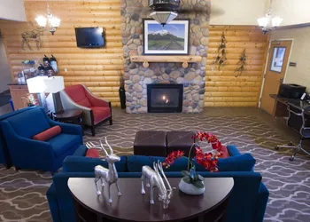 Comfort Suites Anchorage International Airport hotel thumbnail 4