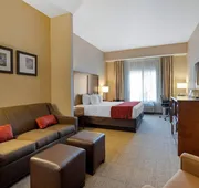 Comfort Suites Anchorage International Airport hotel detail image 7