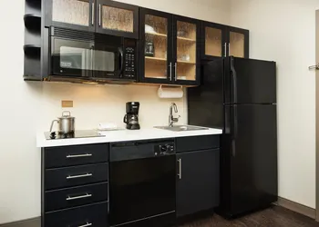 Candlewood Suites I-26 at Northwoods Mall by IHG hotel thumbnail 7