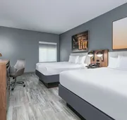 La Quinta Inn & Suites by Wyndham Decatur hotel detail image 7