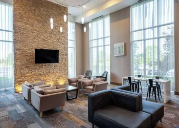 Wyndham Noblesville hotel thumbnail 3