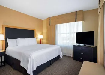 Wyndham Noblesville hotel thumbnail 5