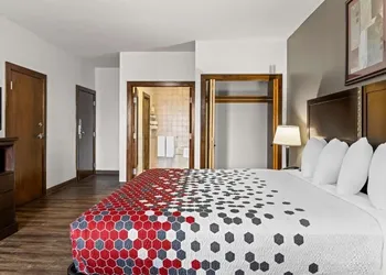 FairBridge Inn Express Billings Airport hotel thumbnail 7