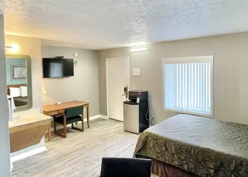 Overton Motel Livingston hotel thumbnail 6