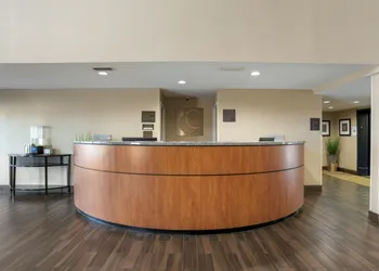Comfort Suites Foley hotel thumbnail 2