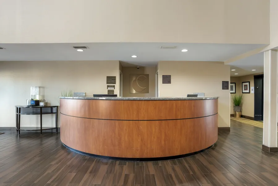 Comfort Suites Foley hotel detail image 2