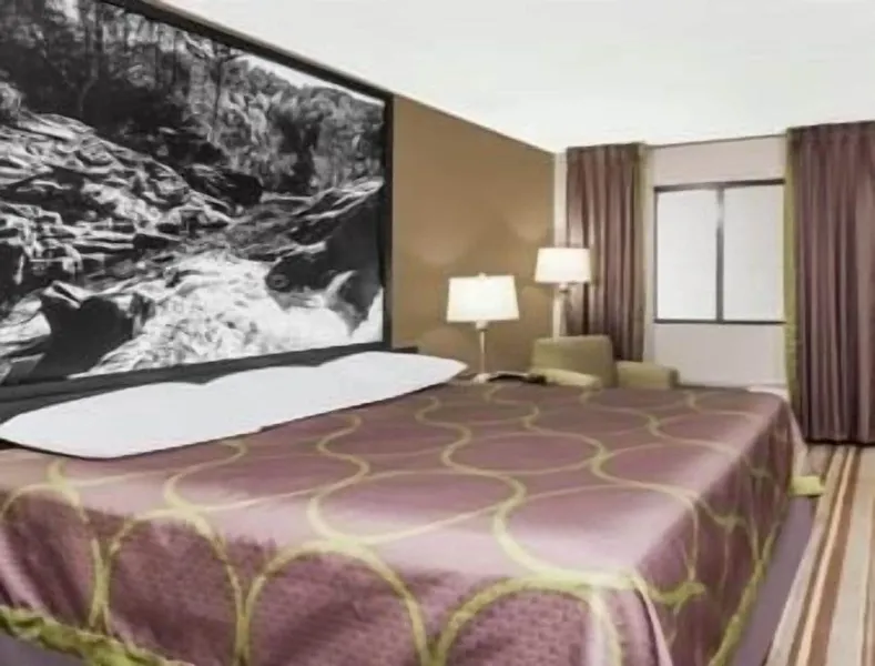 Super 8 by Wyndham Monteagle TN hotel detail image 6