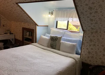 Country Inn Bed and Breakfast hotel thumbnail 7
