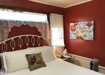Country Inn Bed and Breakfast hotel thumbnail 8