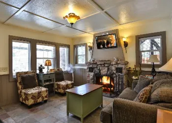 Bear Creek Resort hotel thumbnail 3
