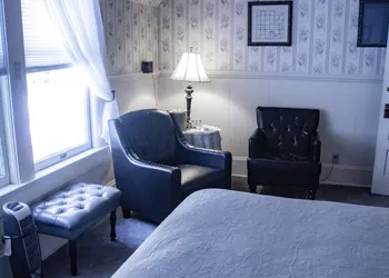 McCloud River B&B hotel thumbnail 8