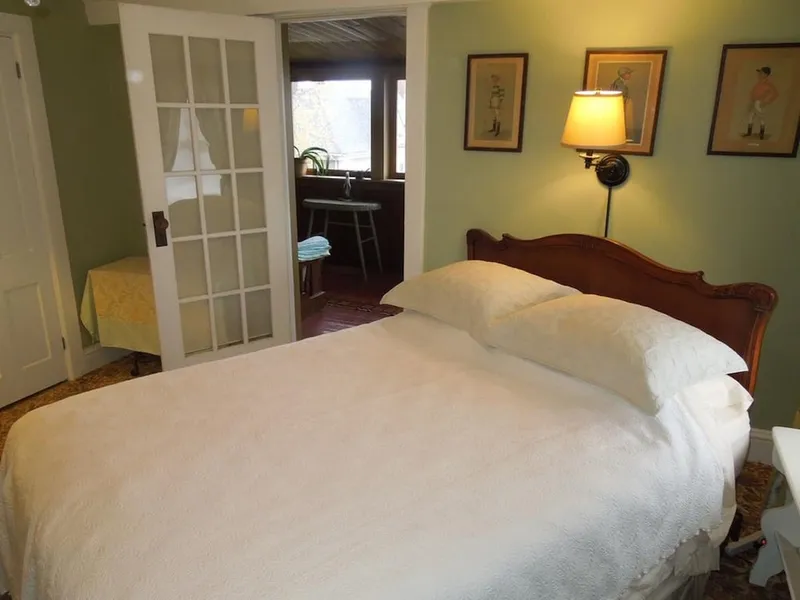 Victorian Bed & Breakfast hotel detail image 6
