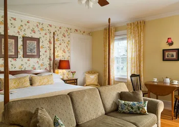 The Four Chimneys Inn hotel thumbnail 8