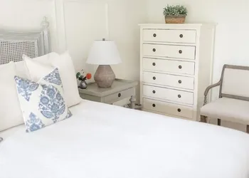 Fairville Inn hotel thumbnail 6